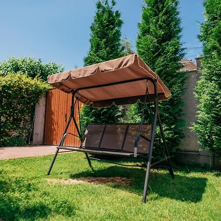 Guest house Vadlen 3*