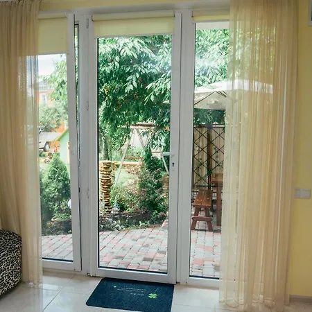 Vadlen Guest house Odesa
