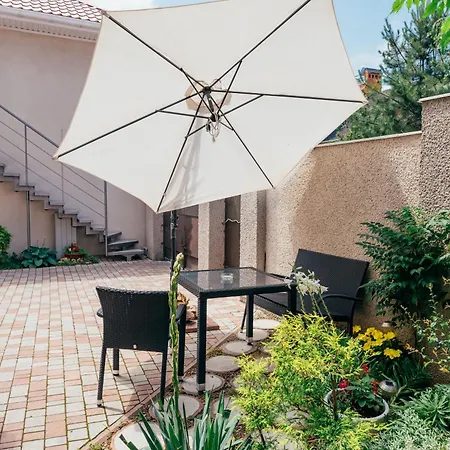 Vadlen 3* Odessa