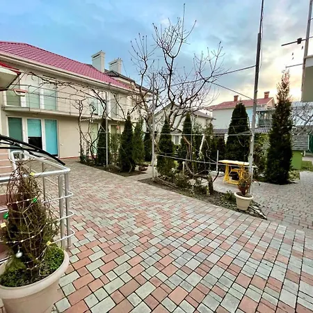 Guest house Vadlen 3*
